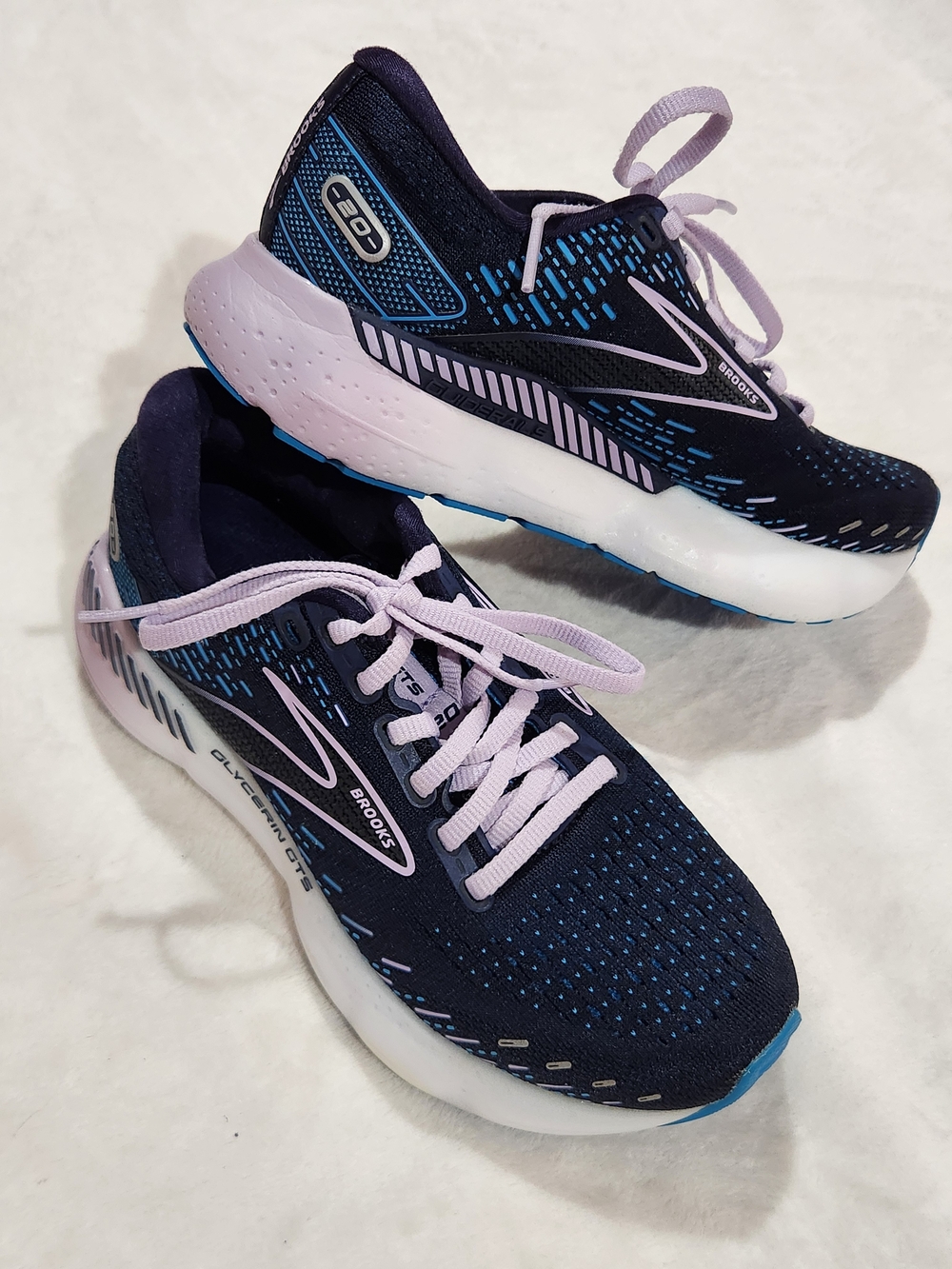 Brooks Women's Glycerin GTS 20 Runnung Shoes, Size 5